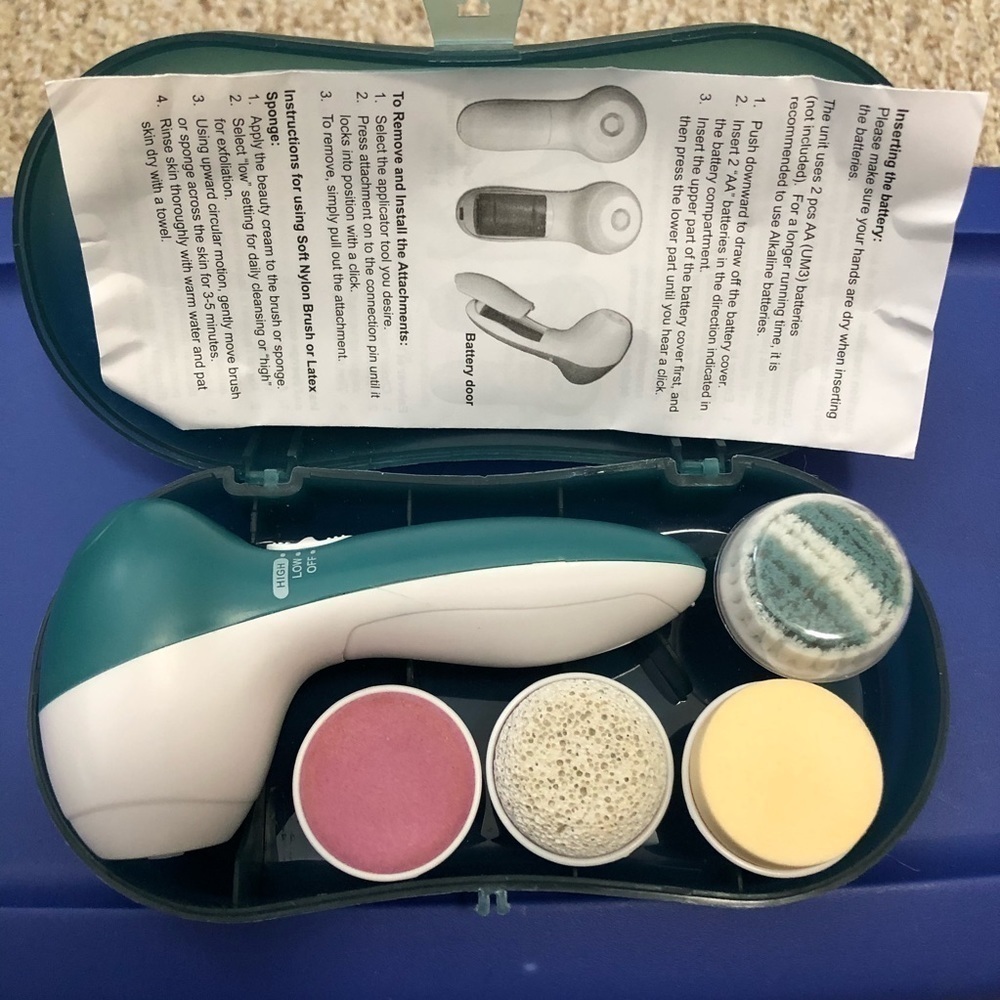 Avon SpaFinder Ultra Facial Cleansing System
